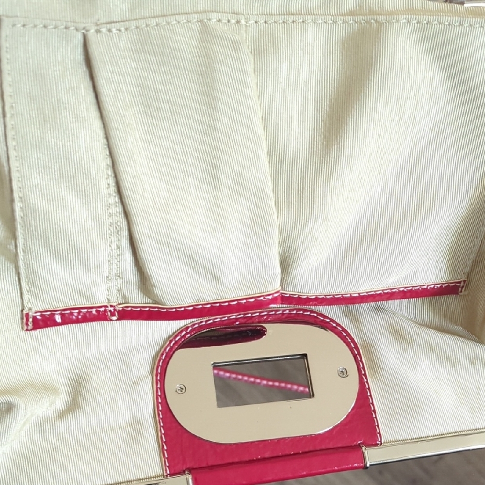 Badgley Mischka Vibrant Red Twist Lock Handbag EUC - Picture 14 of 17